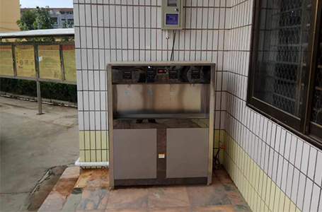 校園飲水機在線升級，50多所學校選擇圣藍