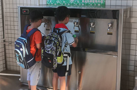 校園飲水機在線升級，50多所學校選擇圣藍