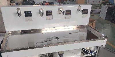 學(xué)校引入智能刷卡直飲水機(jī)，提升師生飲水品質(zhì)與安全